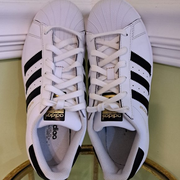 Adidas Originals Women's Superstar Shoes - Picture 10 of 16